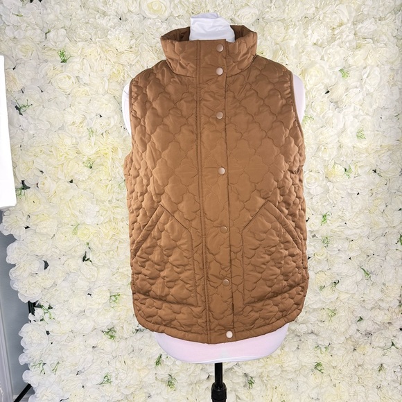 Evaless Jackets & Blazers - Evaless Camel Quilted Puffer Vest Womens Large Lightweight Fall Winter Jacket